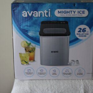 AVANTI COUNTER TOP MIGHTY ICE MAKER-NEW IN ITS ORIGINAL BOX